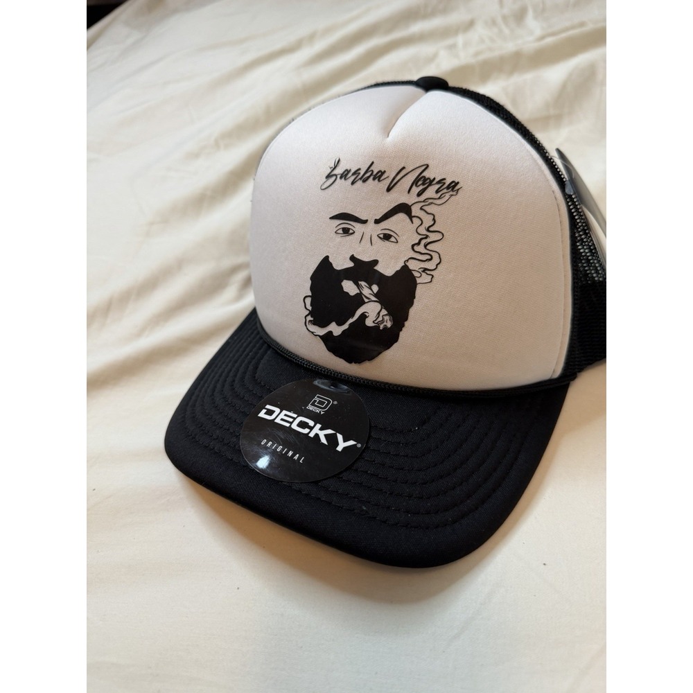 Decky Barba Negra Bearded Man Vintage Trucker Hat Snapback Black White NWT
